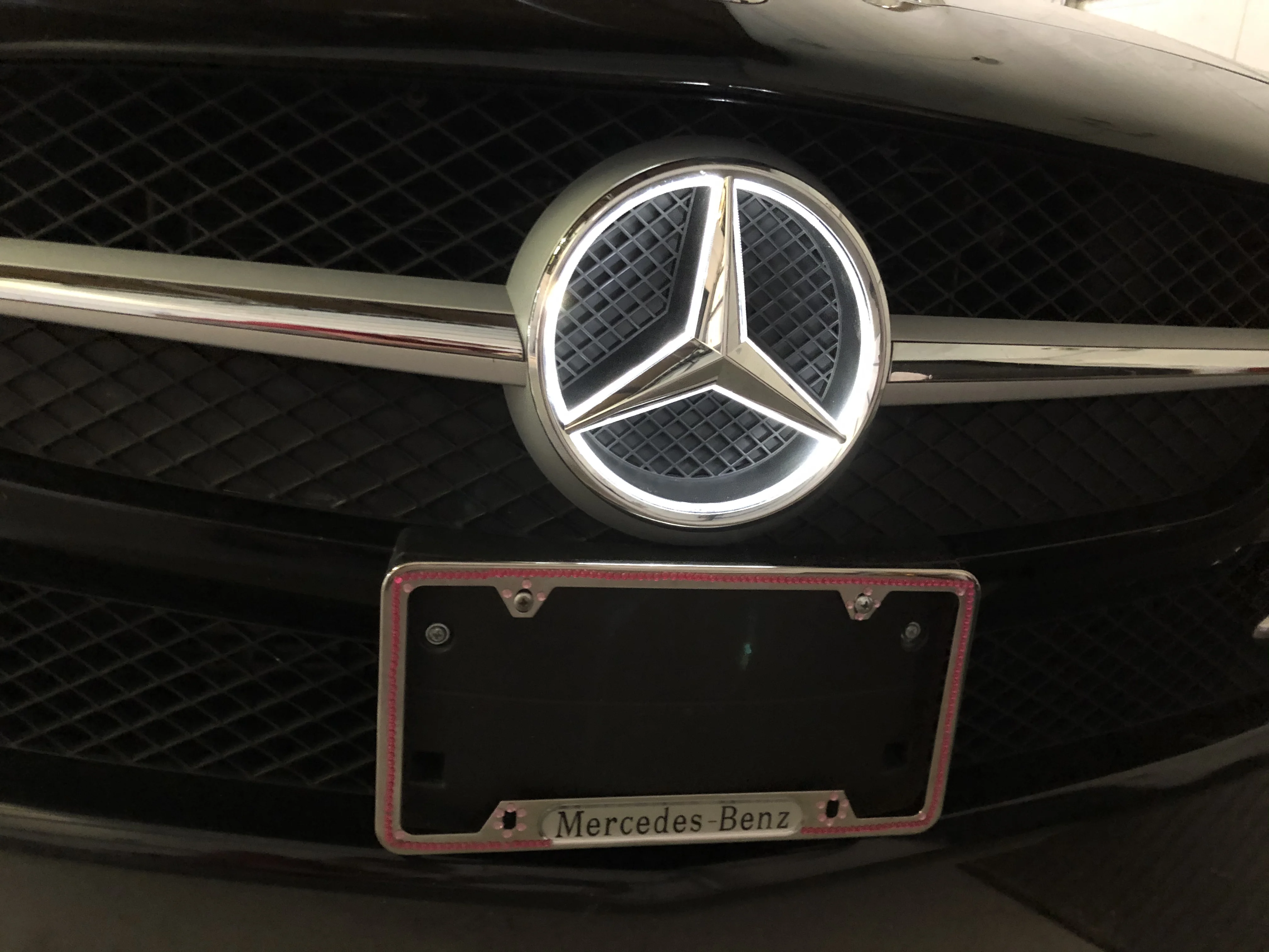 Mercedes-Benz Universal