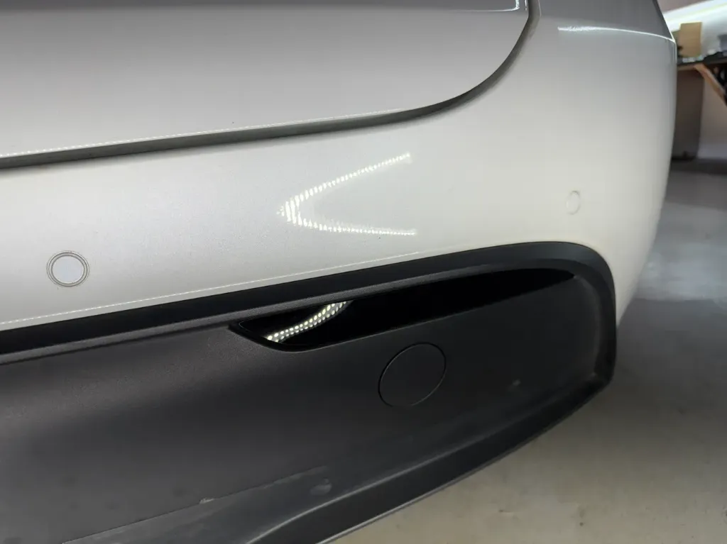 Tesla Model 3 Rear Reflector Laser Mount (set)
