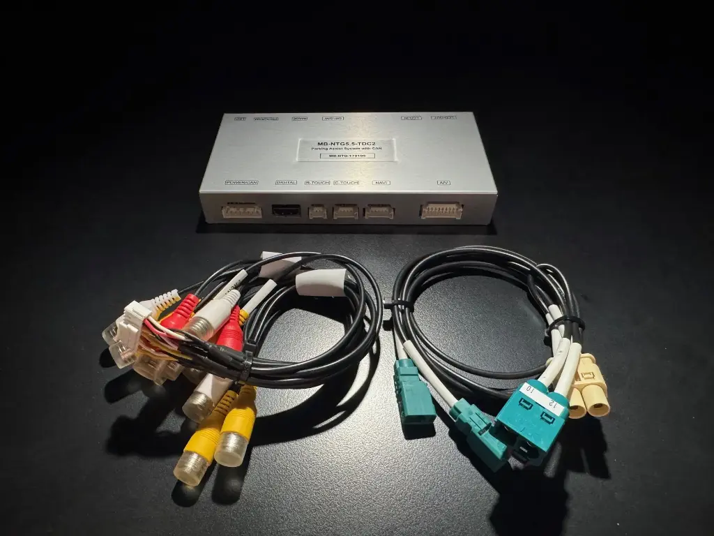 [LVDS205K] Backup Camera Retrofit Kit and Video Interface for Mercedes  LVDS205K