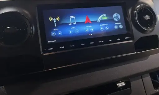 [907ANDROID] Android-based LCD Radio with CarPlay